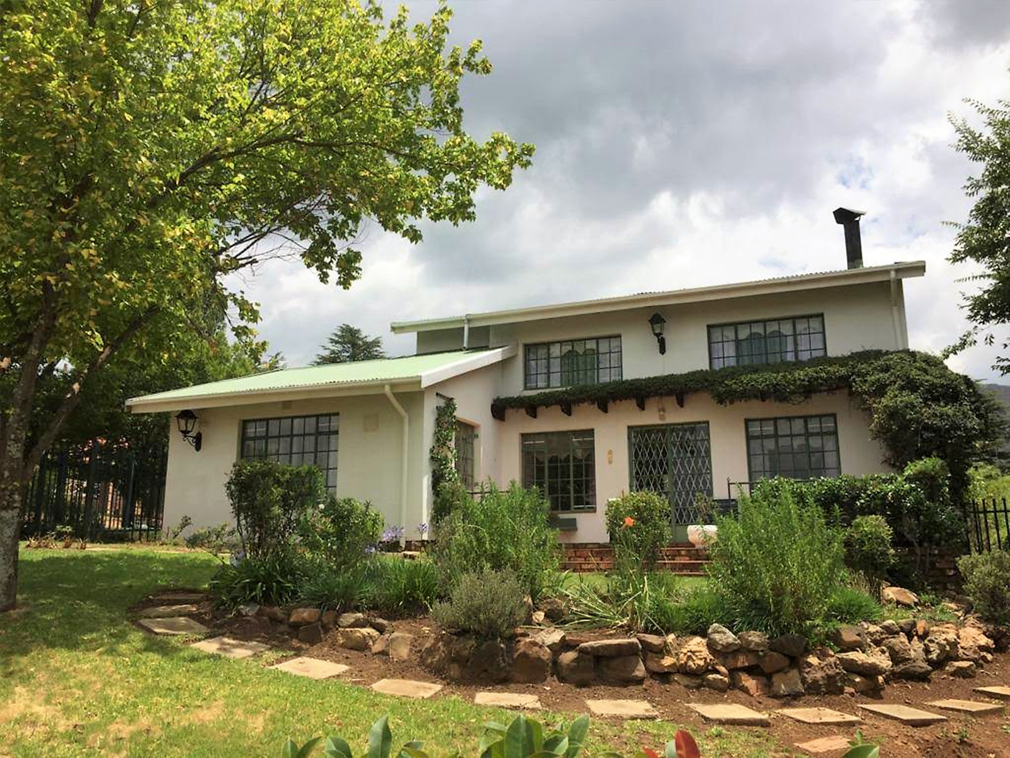414 Rose Cottage Clarens Country Stay Modern Clarens Holiday Home